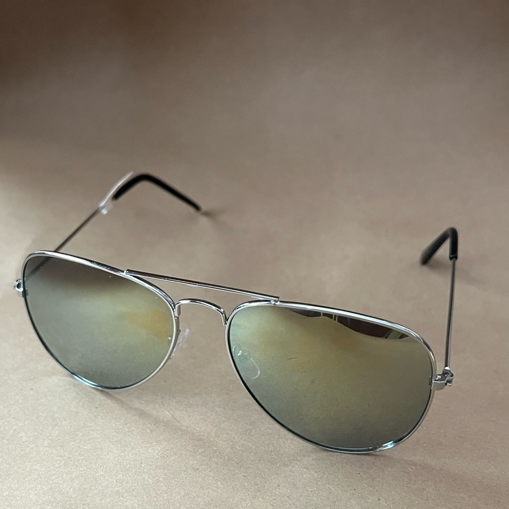 Silver Aviator Military Sunglasses NWT